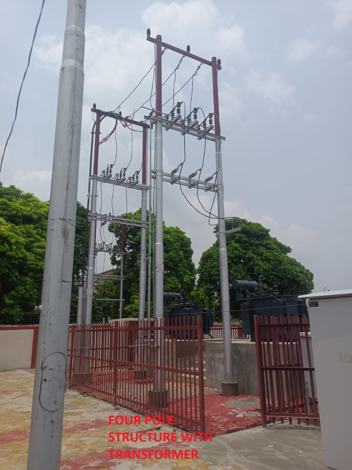 Four Pole Structure with Transformer